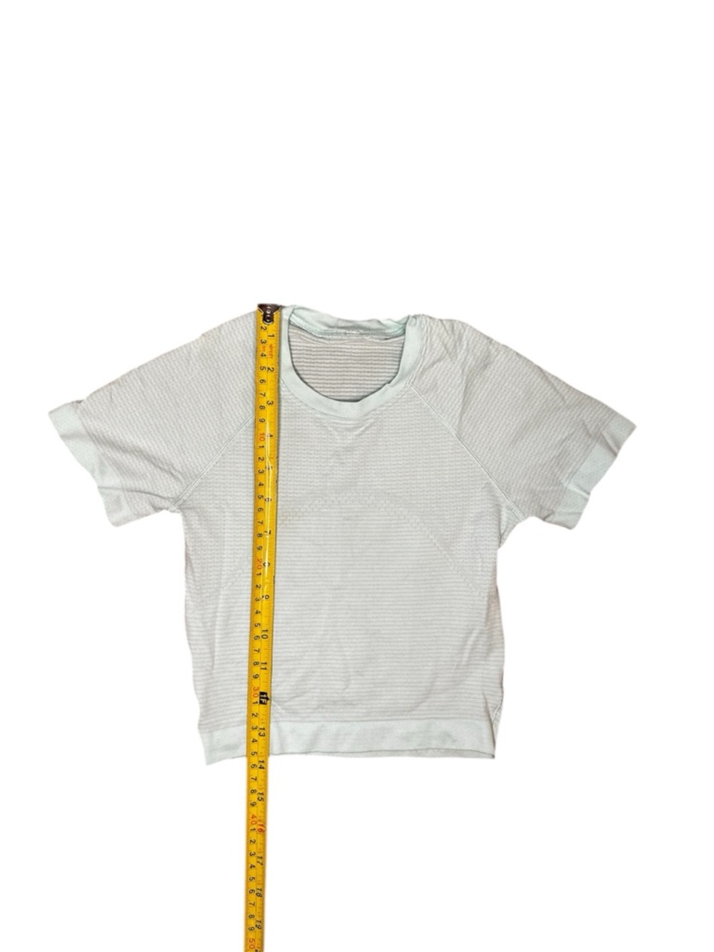 Cropped lululemon athletica Short Sleeve Tee in Light Mint